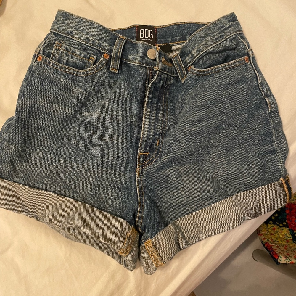 BDG high waisted mom shorts